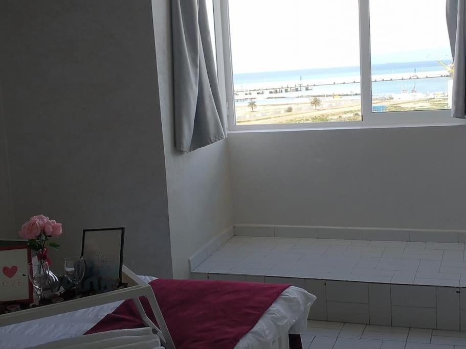 Ocean View Apartment With Airco Танжер Екстериор снимка